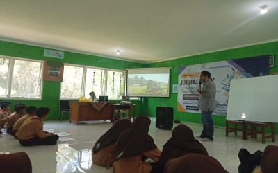 Meningkatkan Literasi Memunculkan Karya Nyata
